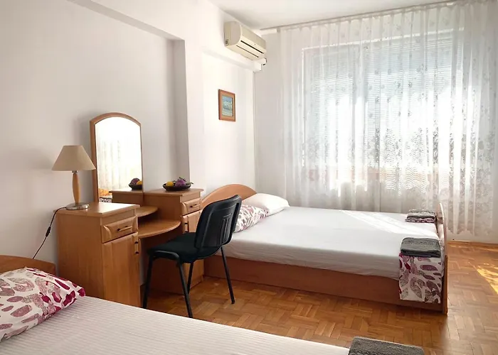 тедис хоум בית הארחה