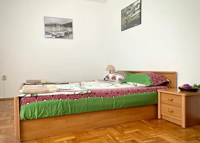 בית הארחה тедис хоум בורגאס